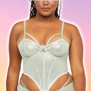 NWT SAVAGE X FENTY Going Platinum Mesh Bustier Sz Small Green Mist